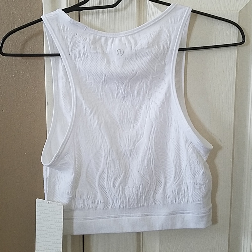 ❌FINAL PRICE! Lululemon Reveal Paisley Crop Top - Picture 7 of 8